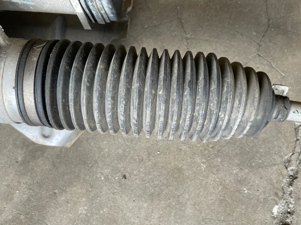 Lincoln Continental 2017-2020 tracción delantera dirección asistida cremallera y piñón 1589 OEM Foto 3 de 4