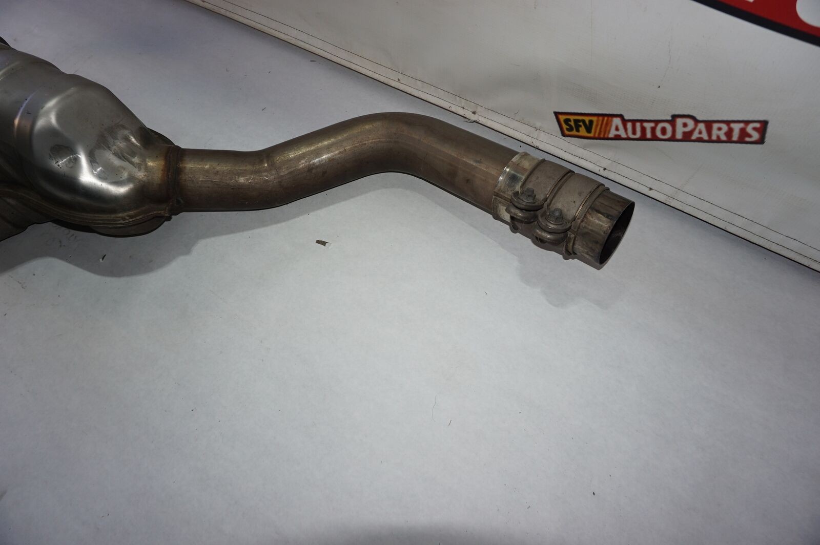 BENTLEY FLYING SPUR MUFFLER 2006 2007 2008 2009 3W0 253 611 A OEM