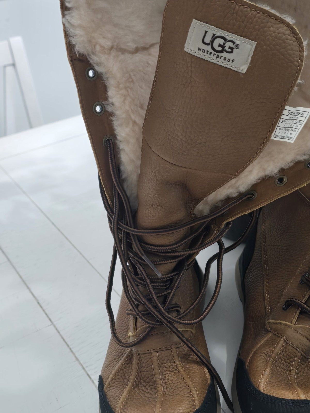 Ugg Boots - image 7