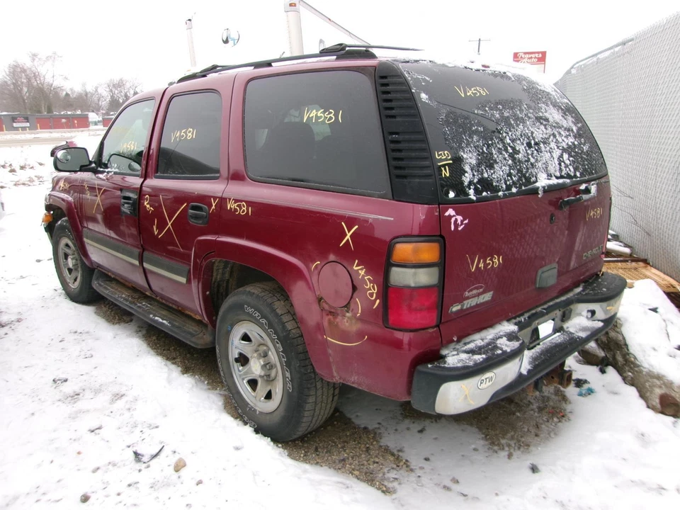 Used Windshield Wiper Motor fits: 2004 Chevrolet Tahoe Grade A - Image 4 of 4