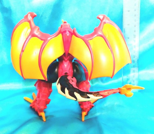 Figura de acción Spin Master & Sega Toys Bakugan Neo Dragonoid Red Dragon 6". - Imagen 6 de 6