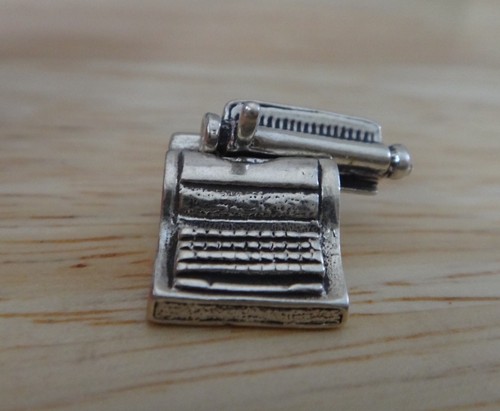 Dije de máquina de escribir móvil antigua de plata esterlina 3D 16x15 mm - Imagen 2 de 10