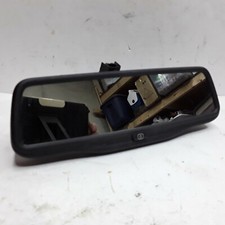 11 12 13 Kia Sorento rear view mirror with hidden back up screen E11-026137