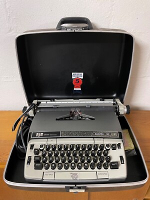 タイプライター　　Smith Corona, Electra 120 Smith-Corona Electra 120
