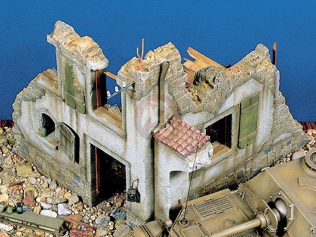 Verlinden 54mm (1/35) Italian Farm Building Section Ruin WWII 101