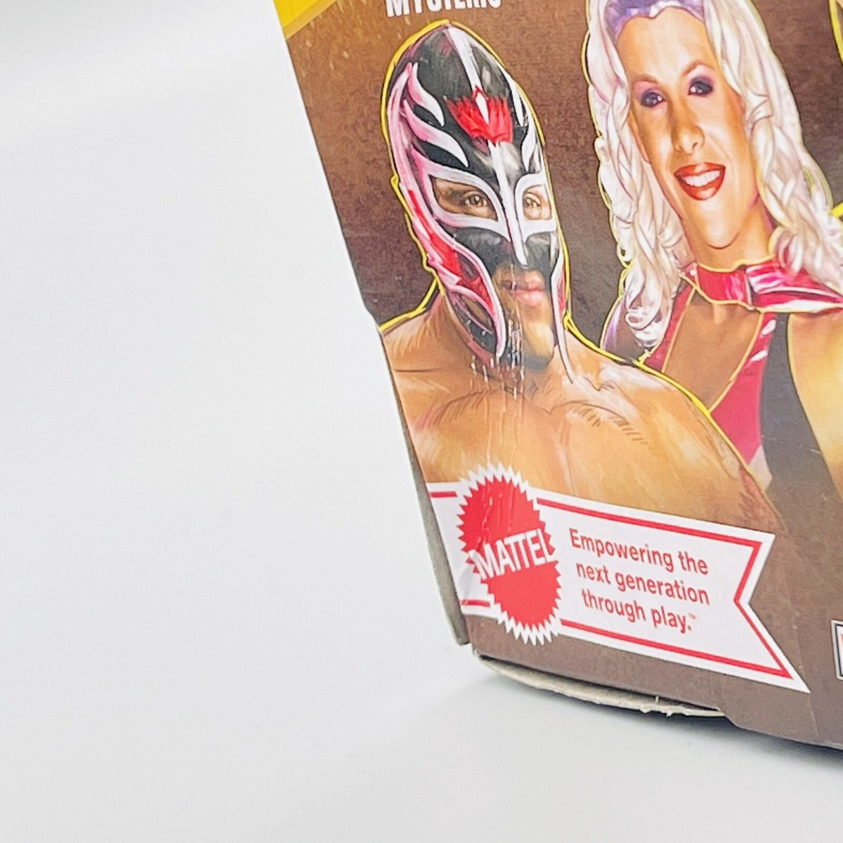 WWE Elite Legends The Hurricane Series 13 & Mighty Molly Holly