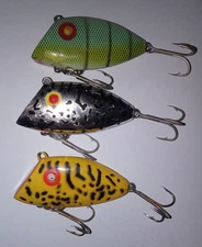3 Vintage PICO PERCH fishing lures in perch, Yellow Coach & Chrome Coach -VG