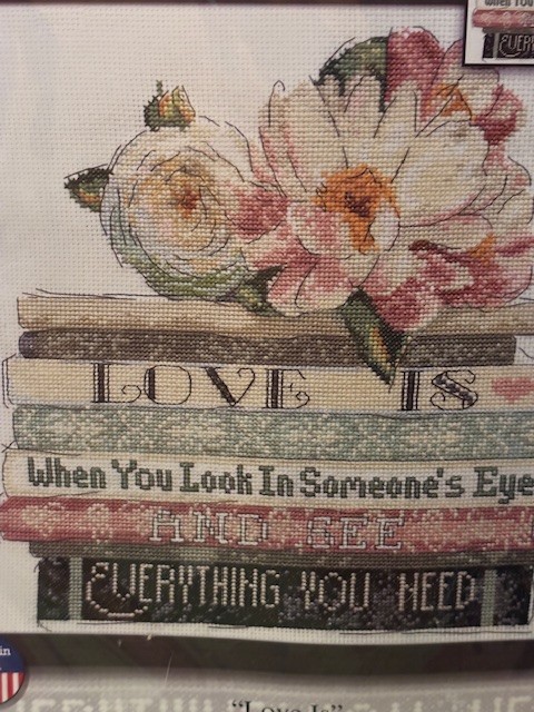 Design Works “Love Is” Counted Cross Stitch Kit 10"X10"  New Free Shipping
