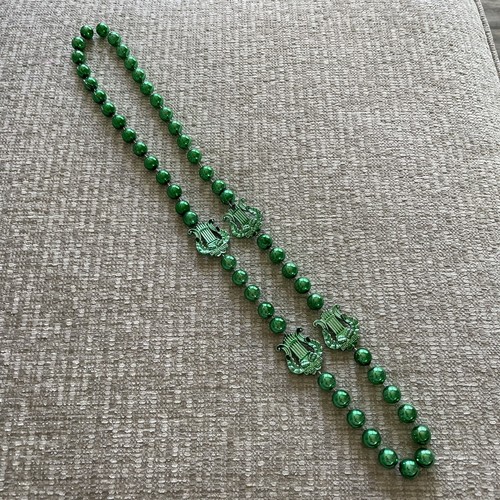 Mardi Gras Krewe of Orpheus Vintage Throw Bead Necklace 20" Lyre Harp Green NOLA - Picture 1 of 3