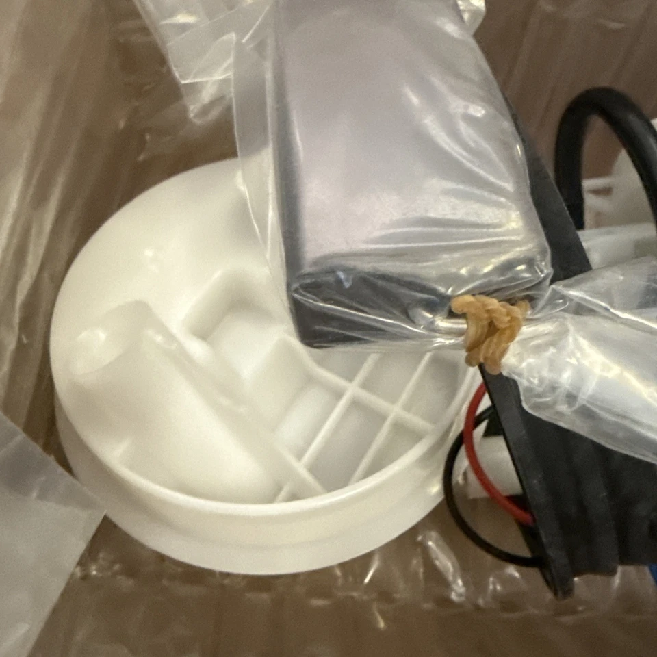 Delphi FG1234 Fuel Pump Module Assembly For 01-02 Mercedes-Benz C230 C240 C320 - Image 3 of 4