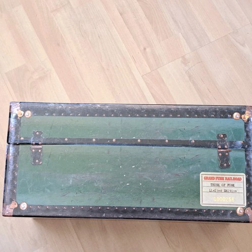 GRAND FUNK RAILROAD Trunk Of Funk NUMBERED LTD.EDITION - CD Boxset 4CD w/SWAG - Picture 8 of 14