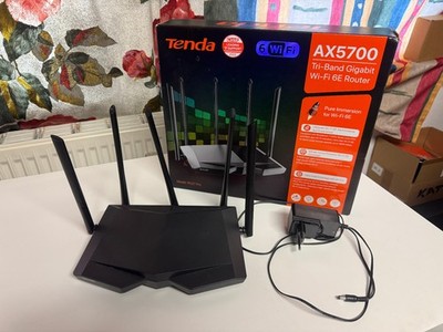 Tenda RX27 Pro WiFi 6E Router AX5700 Tri-Band 6GHz 2402Mbps 5GHz 2402Mbps 2.4GHz