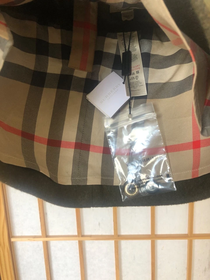 Burberry Mini Falda Lana Verde Ejército Niñas Talla 5Y/110cm Foto 4 de 4