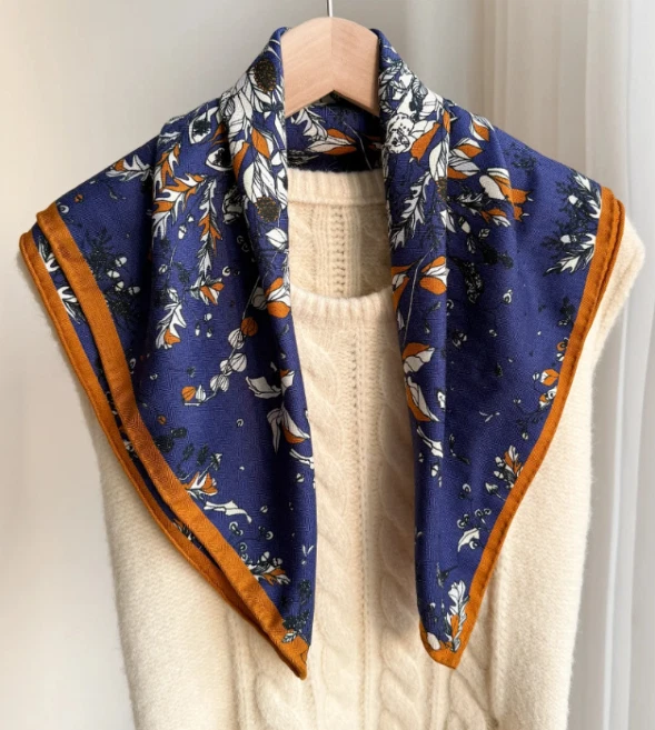 70% Cashmere 30% Silk Shawl Neckerchief Scarf 26'' floral Print Bandanna Wrap