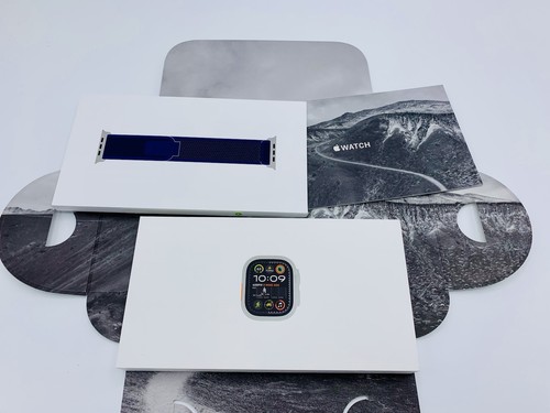 Nuevo Apple Watch Ultra 2 49 mm GPS + Estuche Celular Titanio Azul Trail Loop A2986 - Imagen 5 de 7