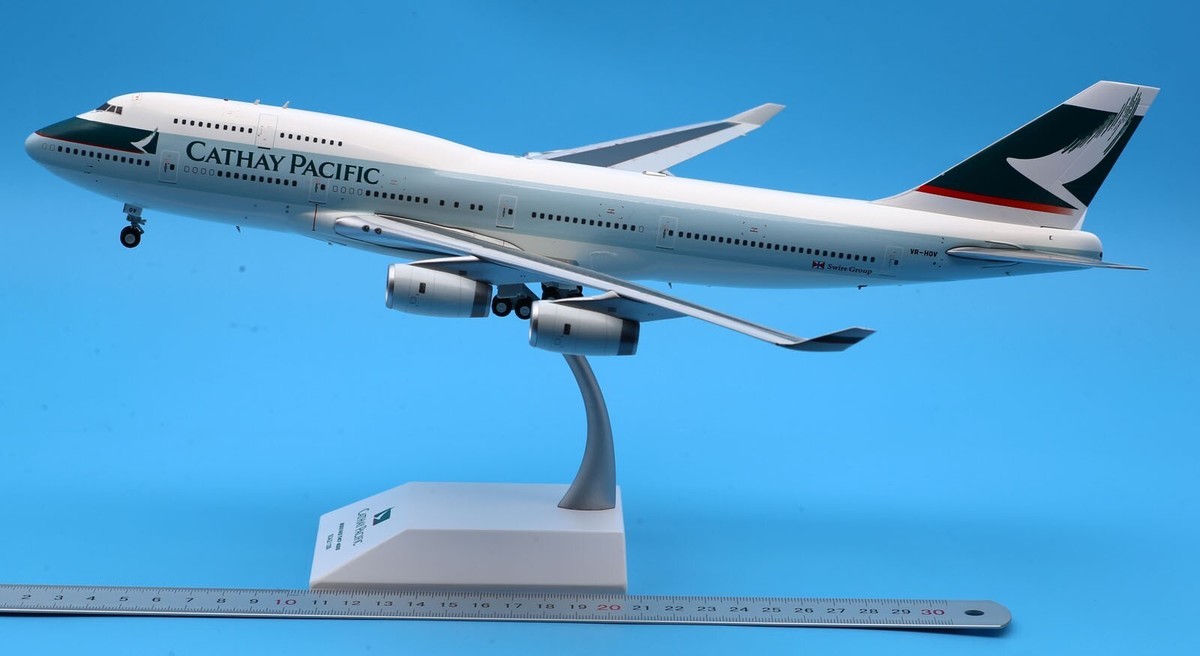 IN STOCK JC Wings 1:200 Cathay Pacific Boeing B747-400 Aircraft