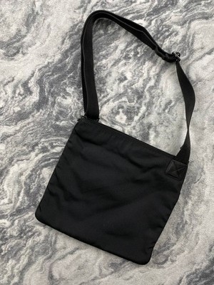 Gucci Nylon Messenger Bag Men Black | eBay Gucci Nylon Messenger Bag Men Black | eBay