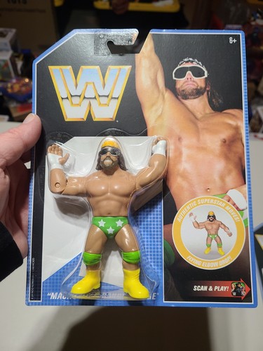 WWE Retro Series 9 MACHO MAN RANDY SAVAGE Green Tr...