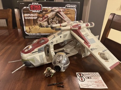 Star Wars The Vintage Collection Republic Gunship Toys R Us Exclusive - Complete