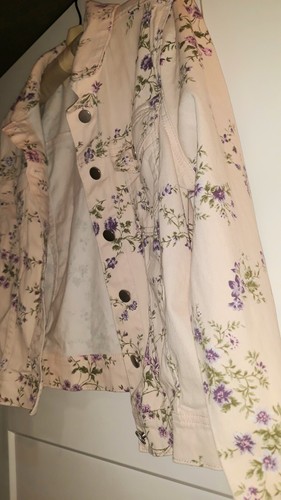 Candie's Junior Floral Denim Jacket - Picture 3 of 10