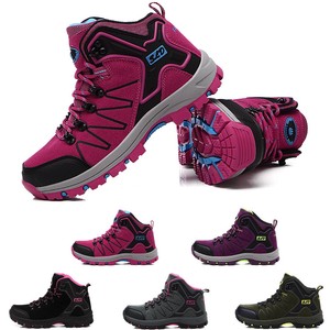 anti skid sports shoes