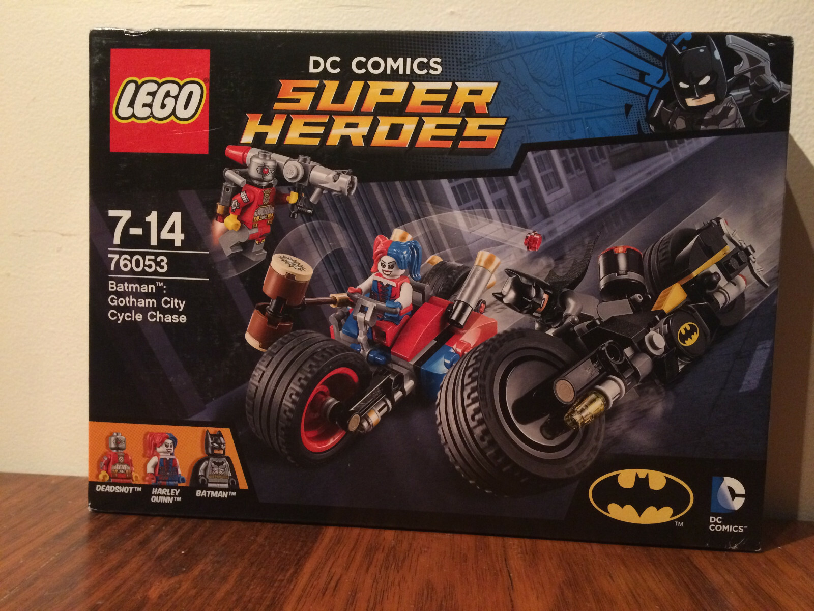 lego gotham city cycle chase