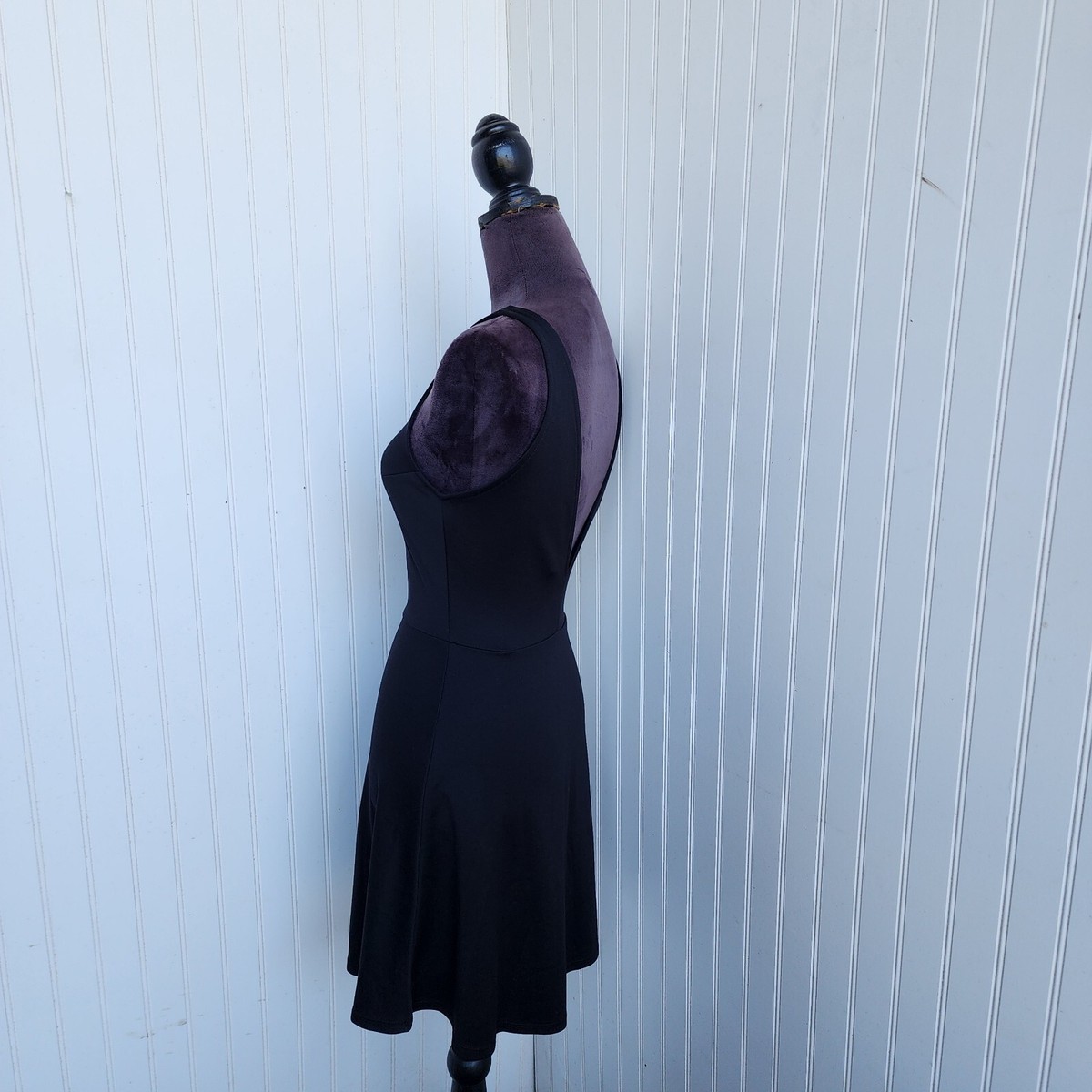 H&M Divided Skater Dress Womens Sleeveless Black Jersey Knit Stretch V-Neck  Sz 4 | eBay