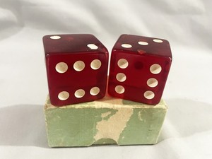 Vintage PAIR OF CHERRY RED BAKELITE DICE - 1 CHIP, 1 BUMP - 1 1/2"