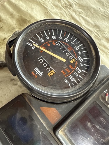 1984 Honda VF1100C speedo tach TESTED 27k instrument cluster gauges VF 1100 OEM - Picture 3 of 16