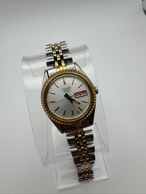 Vtg Pulsar Watch Women V783-0030 24mm Silver Gold Two Tone Day Date 7 