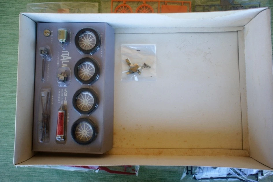 IMAI PLASTIC MODEL "ITALA" 1/16 KIT No 782 new - Immagine 4 di 4