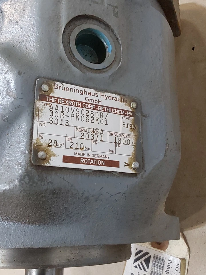 REXROTH, AA10VS028DR/30R-PKC62K01S013 Axial Piston Pump BRUENINGHAUS HYDRAULIC - Image 2 of 4