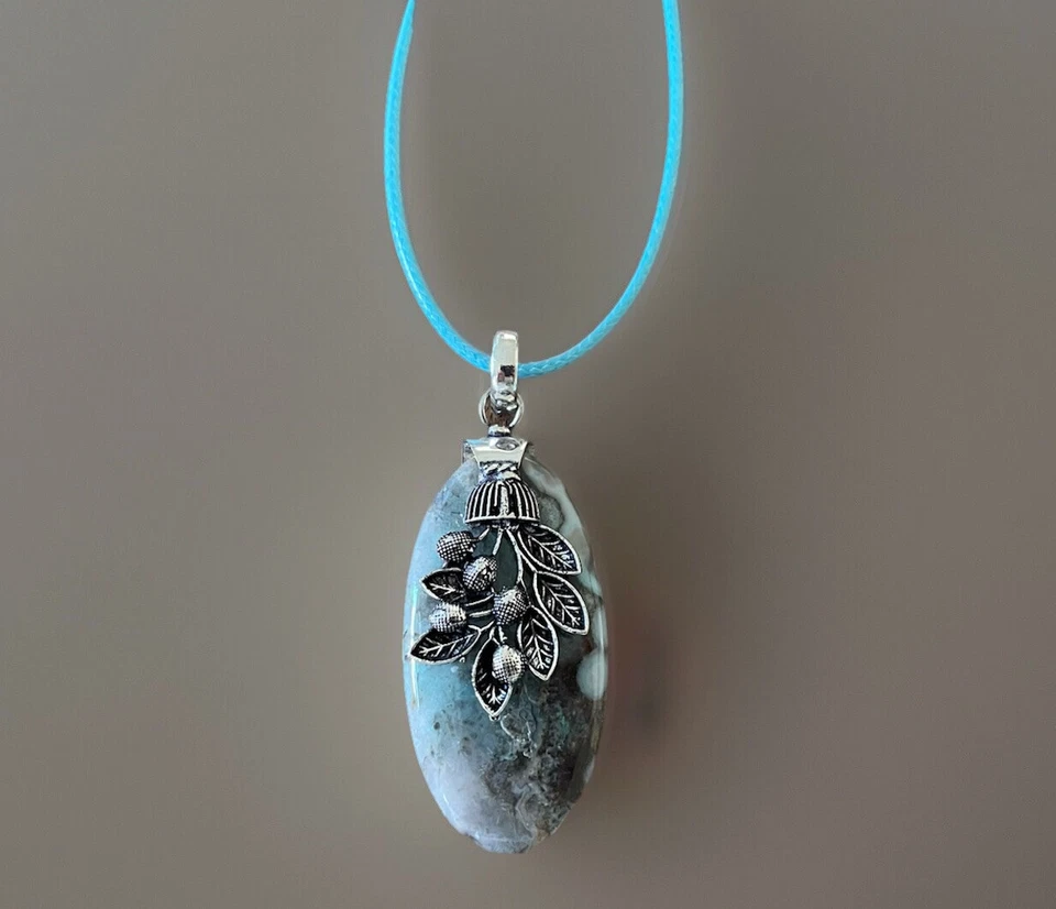 Collar Colgante Larimar Piedras Preciosas Tapadas - Chapado en Plata de Ley 925- Nuevo Foto 3 de 4