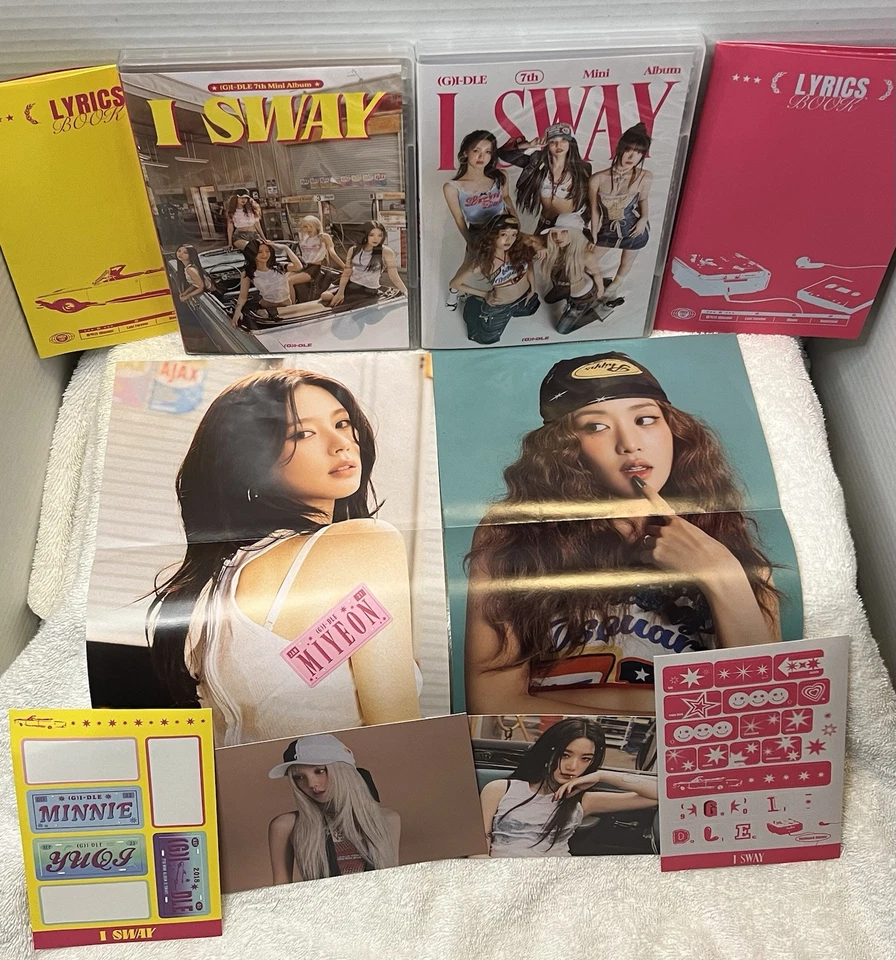 K-Pop/I Sway DVD (G)I-Dle 7th Mini Album Wind & Beat Version W/Postcards/Inserts - Image 2 of 4