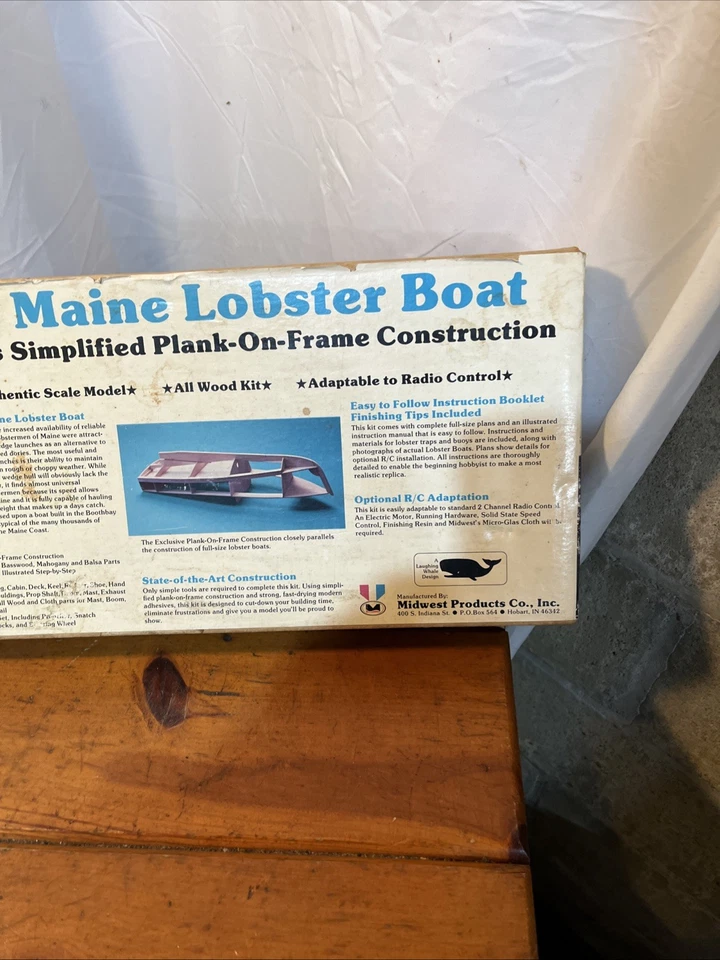 MIDWEST PRODUCTS MAINE LOBSTERBOAT WOOD DISPLAY MODEL KIT #953 - Image 4 of 4