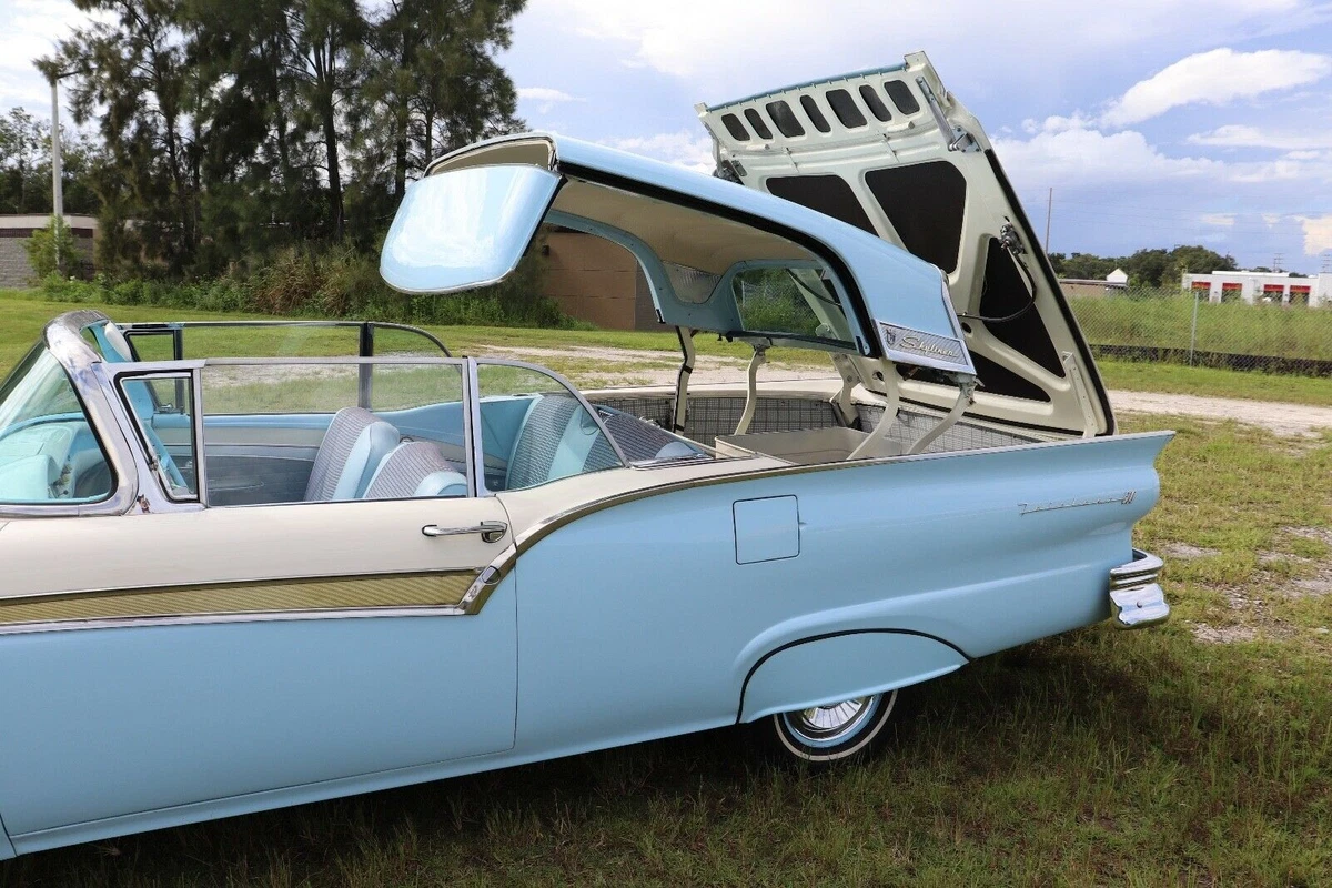 Ford Galaxie Skyliner Offers Magical Hardtop Convertible