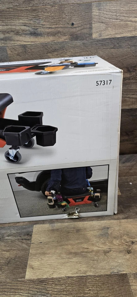 ASIENTO COMPACTO ENREDADERA Y DETALLE 300 lb. Detailer 57317 Precintado Nuevo Foto 4 de 4