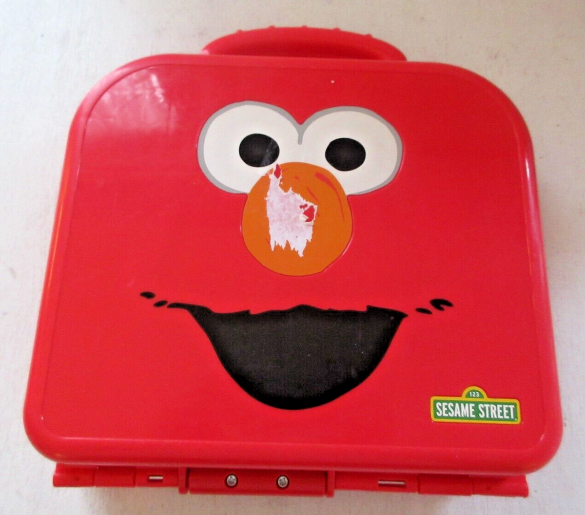 Sesame Street Elmo On The Go Alphabet ABC Puzzle Carry Case