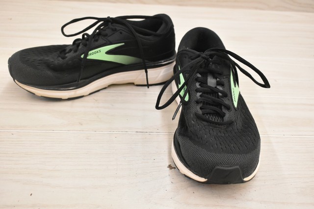 brooks dyad 11