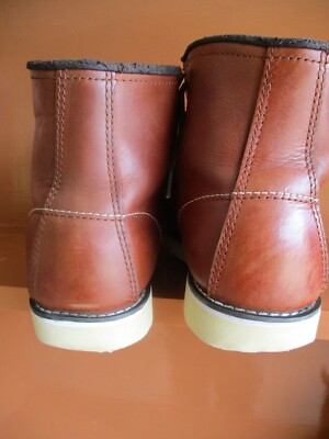 Red Wing Shoes 875 Heritage 6 inch Moc Toe Boot for Men, Size 8