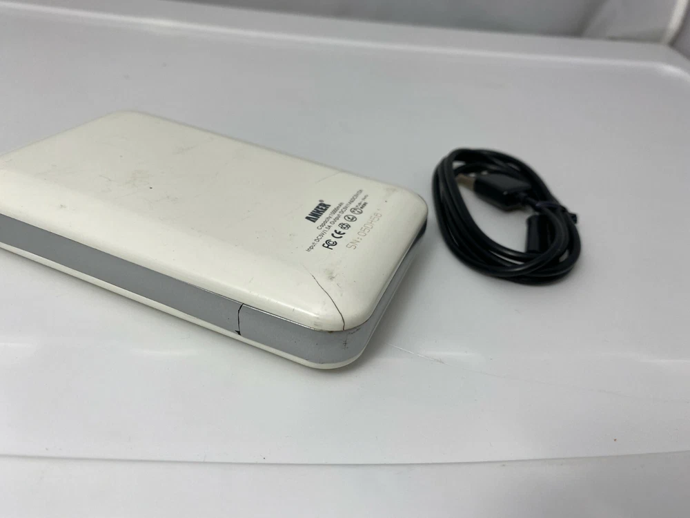 Anker Astro E5 15000mAh White Power Bank with Flashlight Genuine
