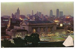 UNION STATION Skyline at Night KANSAS CITY Missouri ...