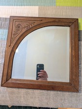 Miroir mural ancien avec cadre en bois massif