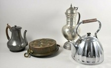 Konvolut Varia Zinn Kaffeekanne Zinnkanne Kupferbackform Wasserkessel Antik