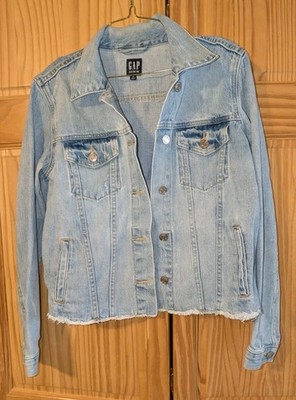 Gap Denium Light Indigo Distressed Hem Jean Jacket Size M RARE Med LiK NEW
