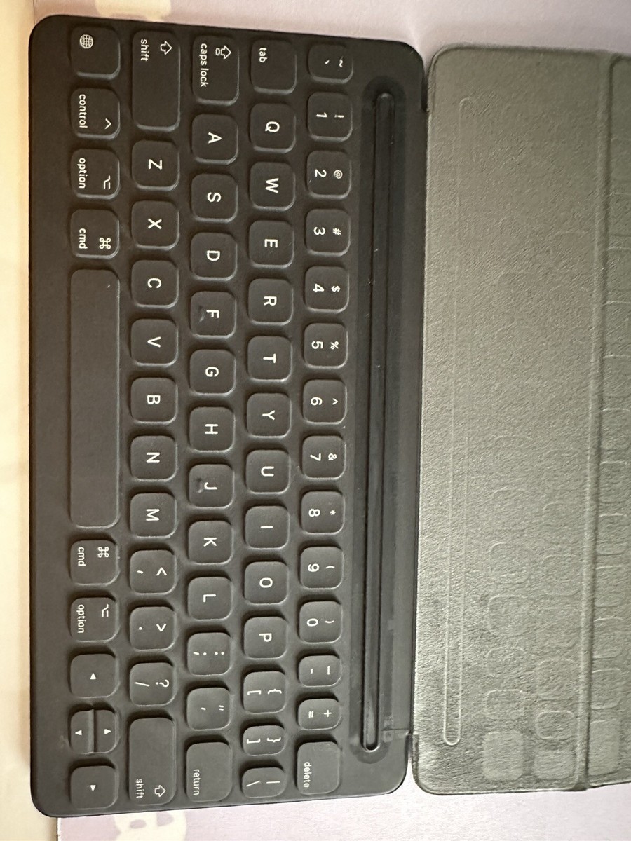Apple Model A1829 iPad Pro 10.5