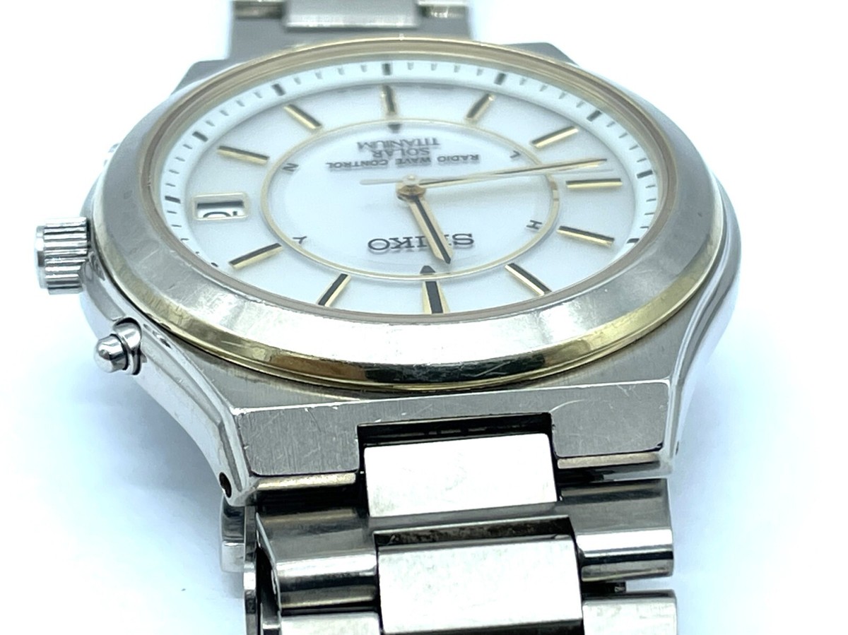 SEIKO Radio Wave Control Solar Titanium Men's Watch 2.5oz 7B22