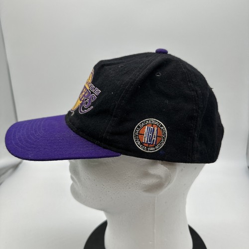 Vintage LA Lakers Starter Black and Purple Snapback Hat - Picture 7 of 11