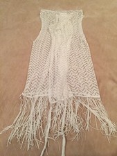 Venus Women?s White Sleeveless Lace Rap Top with Fringe Along Hem Size Medium