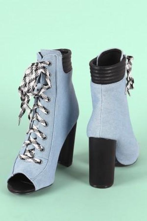 Qupid Ankle Strap Heel Heel Heel Qupid Suede Peep Toe Chunky Heeled Booties By Qupid Qup 3f91e8 Qupid Ankle Strap Heel Heel Heel Qupid Suede Peep Toe Chunky Heeled Booties By Qupid Qup 3f91e8